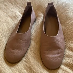 Everlane leather flats